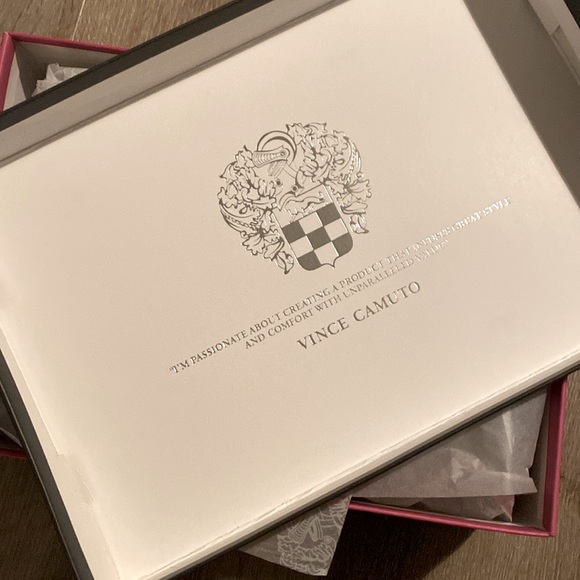 NIB [Vince Camuto] Marjetta Faux Leather Slip On Sneakers Womens Multiple Sizes! - Picture 11 of 11